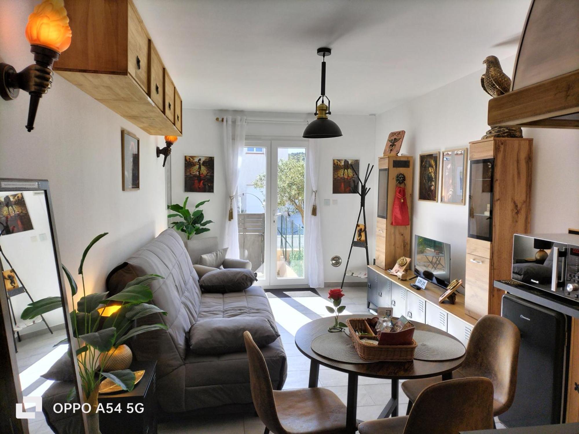 Antiqua Roma Spqr Cubiculum Apartment Port-la-Nouvelle Bagian luar foto